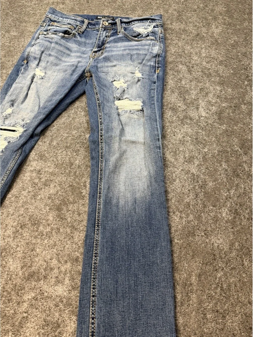 BKE Jake Straight Jeans Mens 32x30 Blue Distressed Ripped Stretch Denim